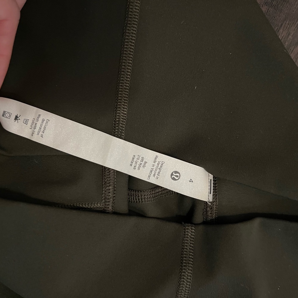 lululemon leggings - Picture 3 of 5